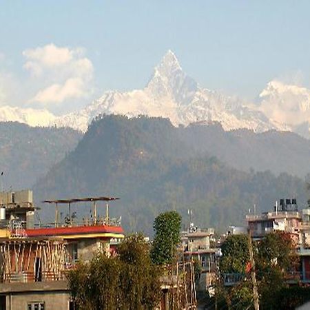 Hotel Lovely Mount Pokhara Buitenkant foto